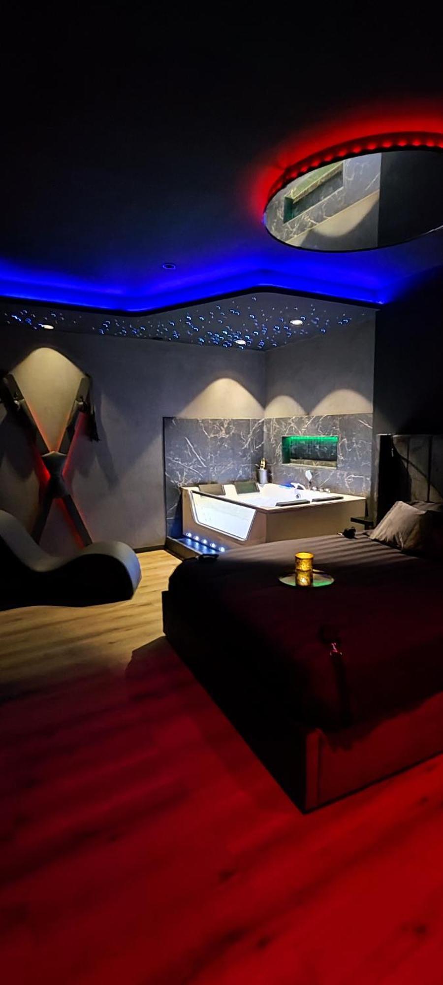 Loveroomxspa Bourg-Saint-Christophe Luaran gambar
